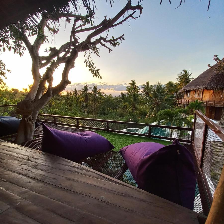 Gading Tree House Villa Batununggul Exterior photo