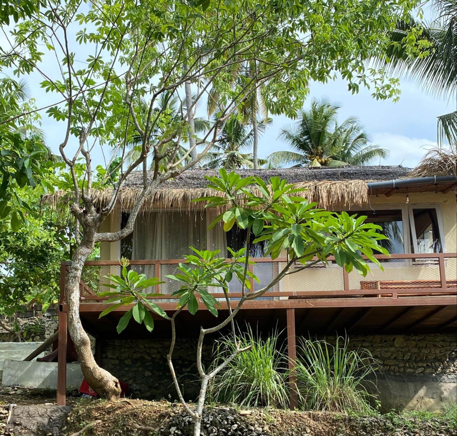 Gading Tree House Villa Batununggul Exterior photo