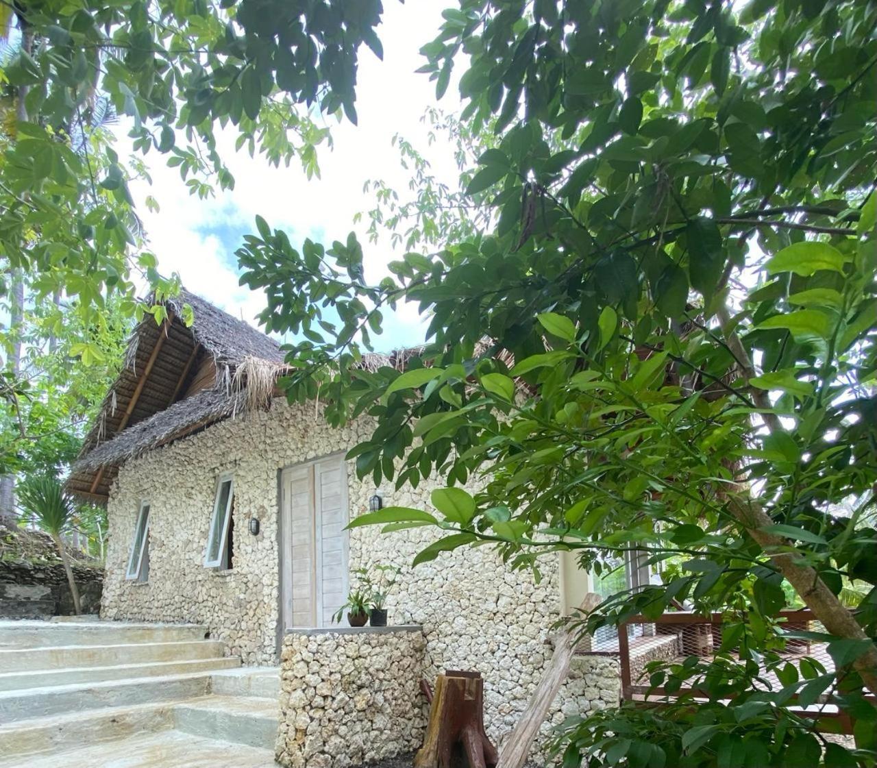 Gading Tree House Villa Batununggul Exterior photo