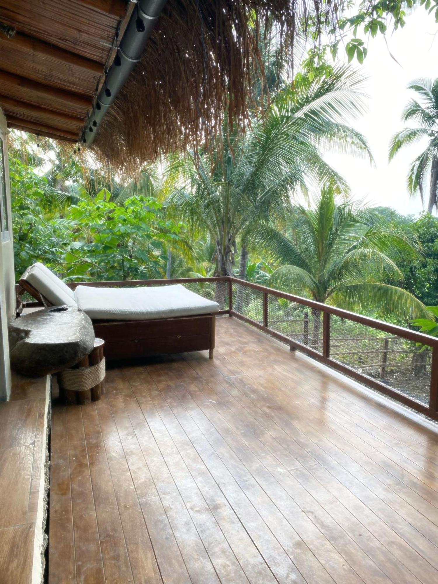 Gading Tree House Villa Batununggul Exterior photo